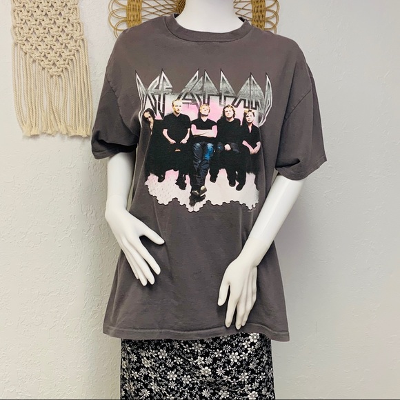 Vintage | Def Leppard Euphoria Tour Band T-shirt - Picture 8 of 12